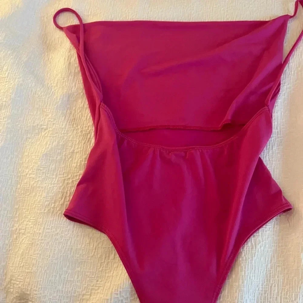 Pink bodysuit.NEW - Picture 2 of 4